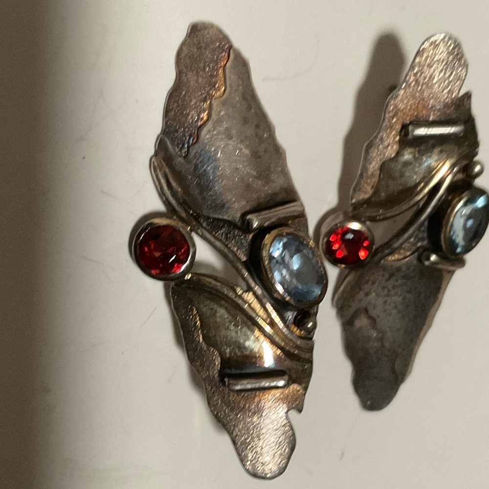 VINTAGE STERLING Silver 925 and Gold Leaf Earrings with Red GARNET, Blue TOPAZ - Picture 4 of 8
